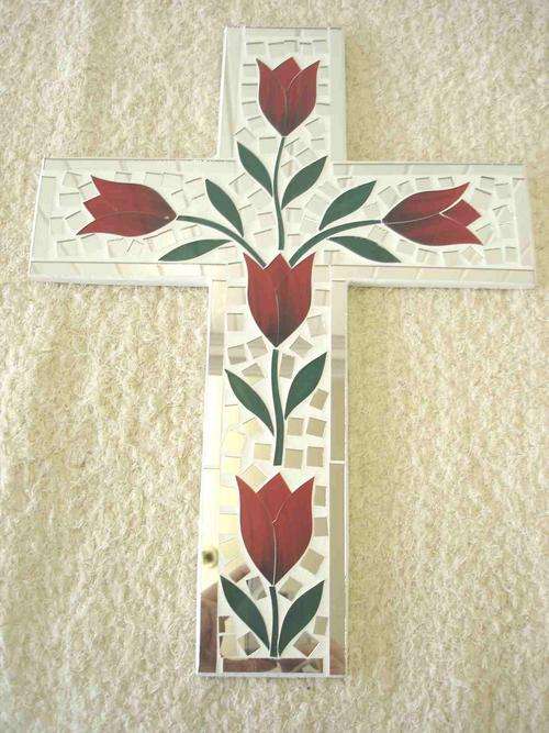 Red Tulip mosaic cross