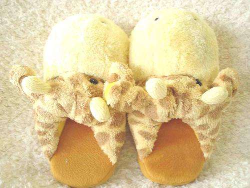 Giraffe slippers