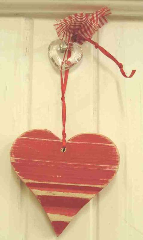 Red wood heart hanging