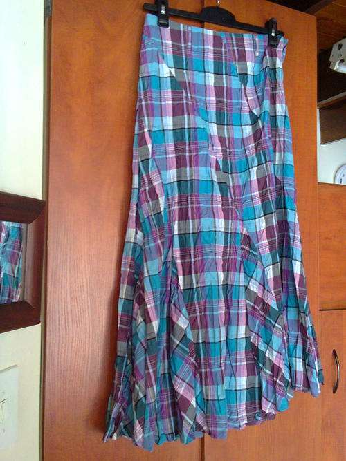 LONG CREASED LOOK SKIRT - 34
