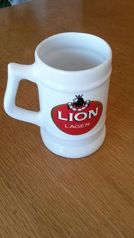 OLD LION LAGER-SPRINGBOKS BEER MUG