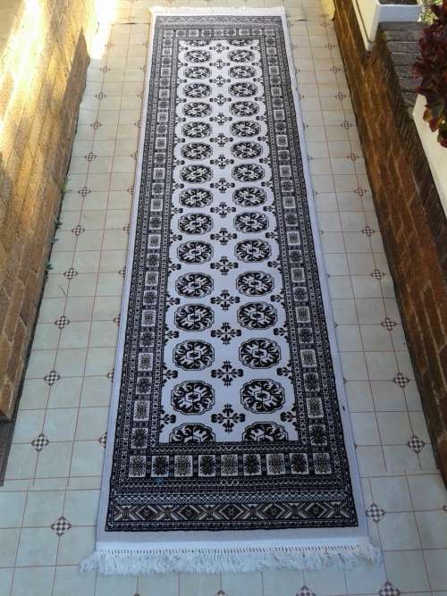 Runner carpets