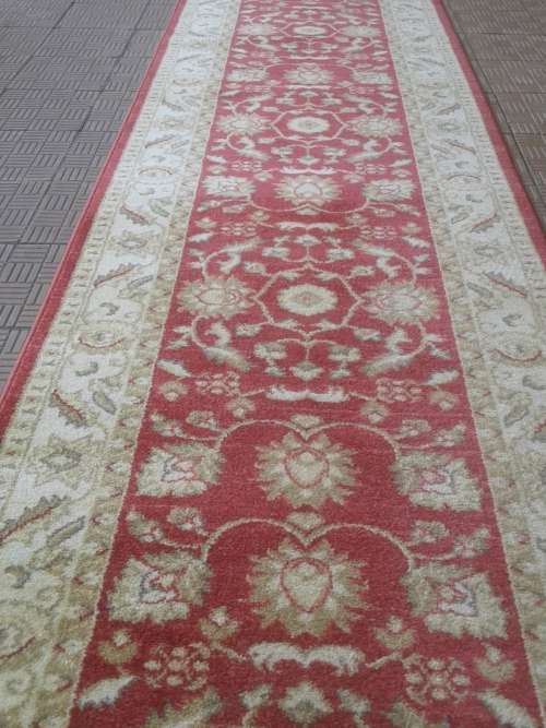 Runner carpet