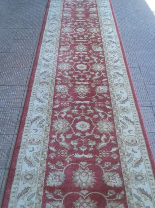 Runner carpet