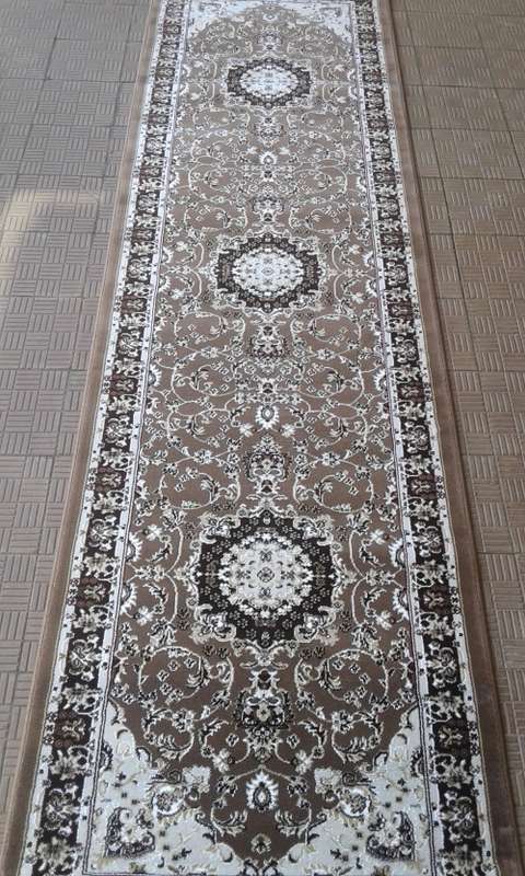 Runner carpet