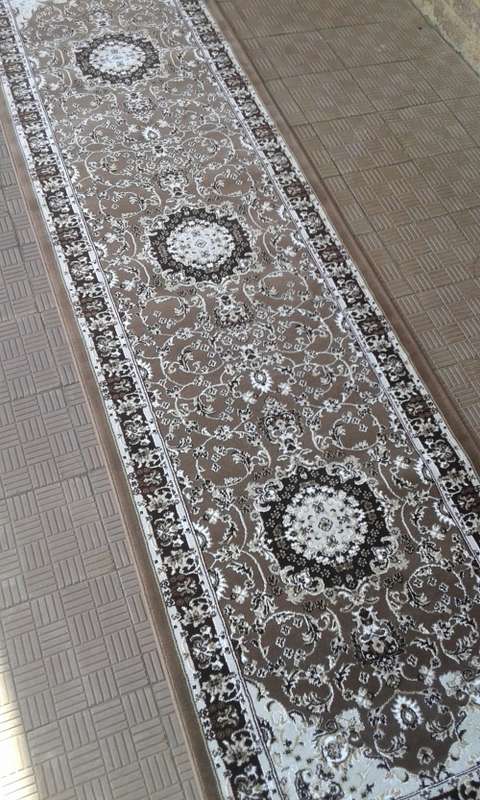 Runner carpet