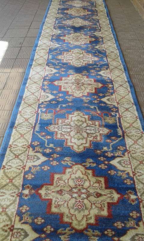 Runner carpet