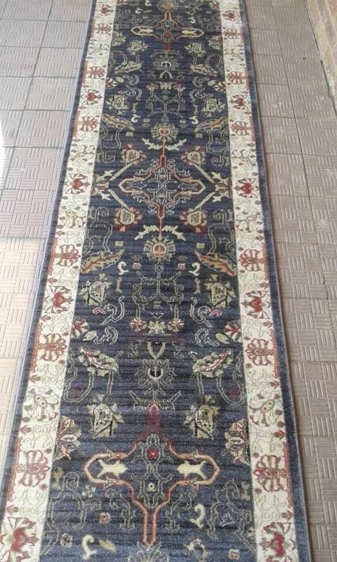 Runner carpet
