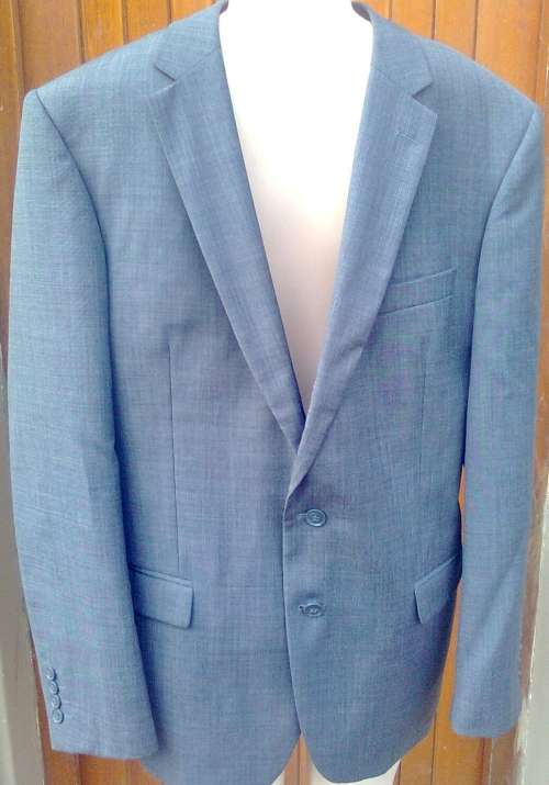 WOOLWORTHS MENS JACKET - SIZE 44