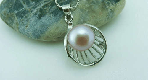 9-10 mm pearl Pendant