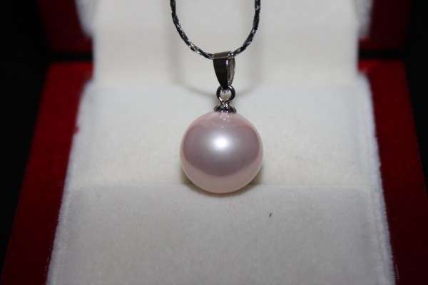 12 mm southeast Asia Shell pearl Pendant