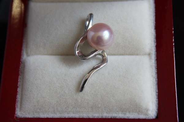 8-10mm pearl Pendant