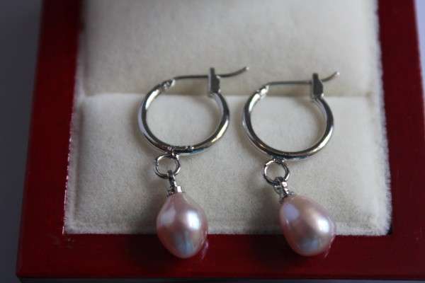 8-9mm Pearl earrings