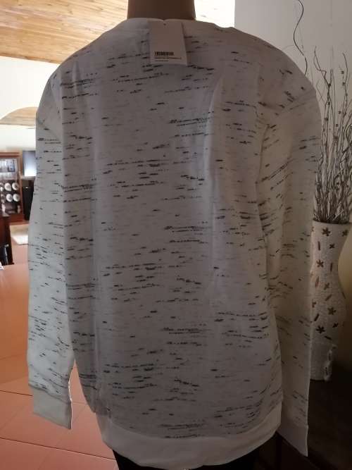 Relaxed Crew Neck Sweater
