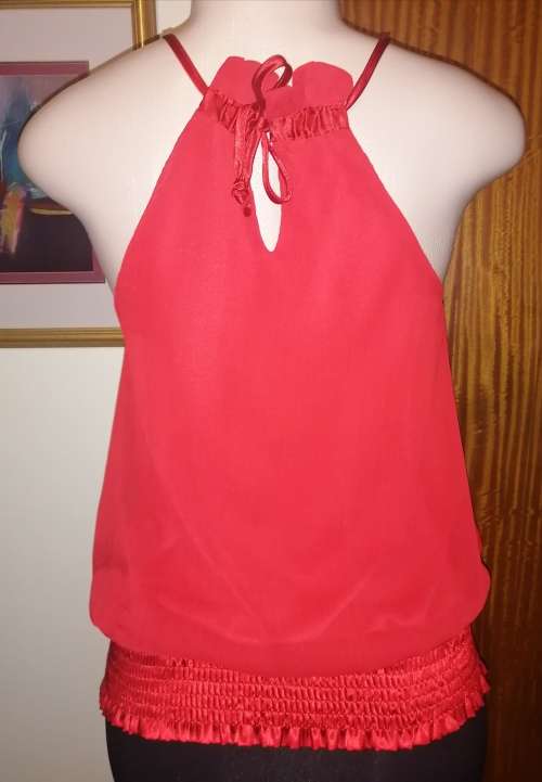Pretty Red Top