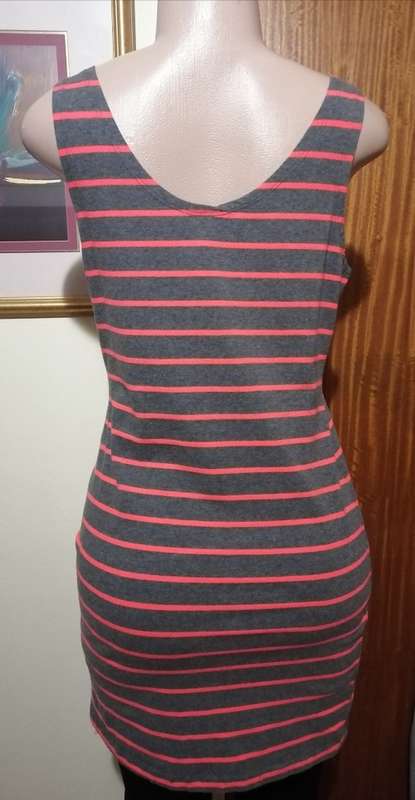 Sleeveless Grey With Orange Stripes Top
