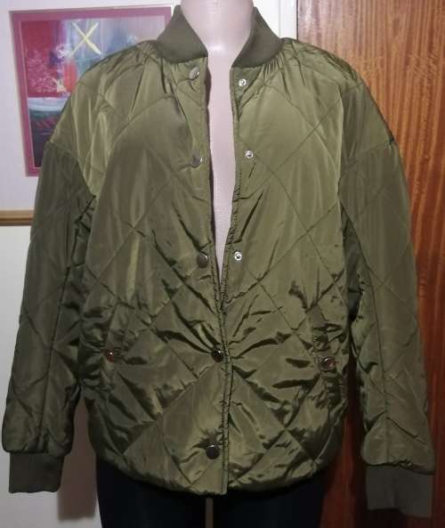 Olive Green Oversized Quilted Bomber Jacket