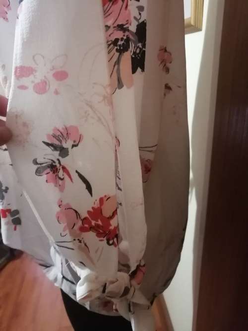 Stella Morgan Flower Top