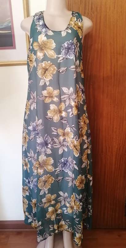 Green Floral Chiffon Maxi Dress