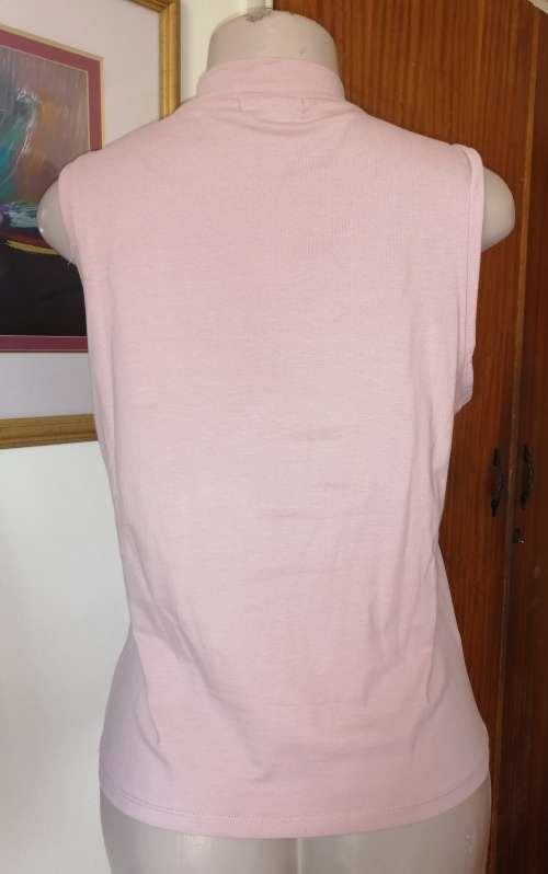 Free 2B U Pink Sleeveless Top