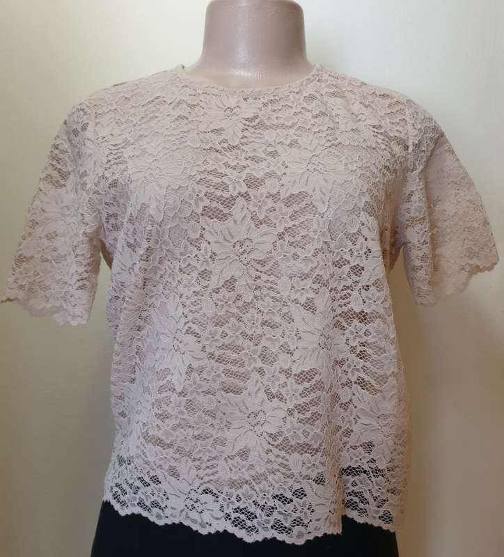 Free 2BU Lace Pink Top