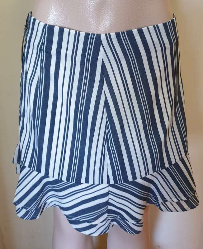 Woven Alana Mini Skirt