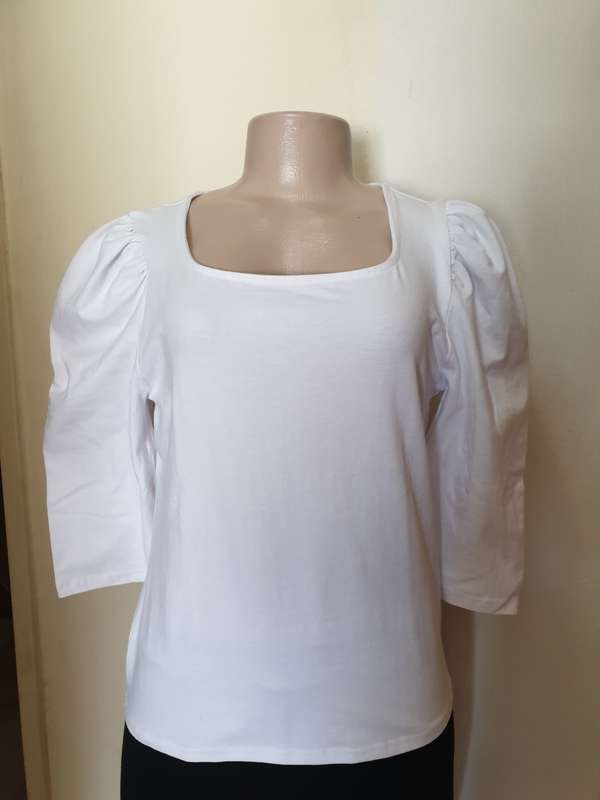 White Puffed Sleeve T-Shirt