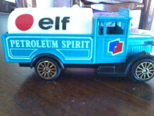 CORGI ELF PETROLEUM SPIRIT No: 32-078