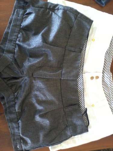 SHORTS  X 2 SIZE 32