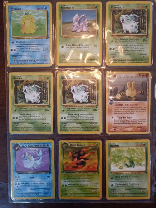 Pokemon card collection (99 cards)