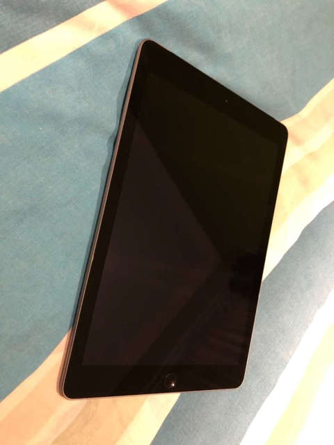 Ipad 5 (Wifi and Cellular) 32Gb
