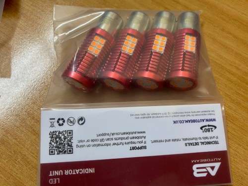 AUTOBEAM LED BULBS - COSTED R 2,500.00 (FORD)