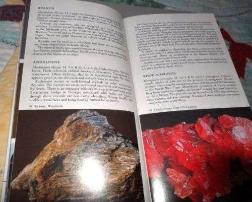 ROCKS , MINERALS AND GEMSTONES OF SOUTHERN AFRICA - E.K. MACINTOSH