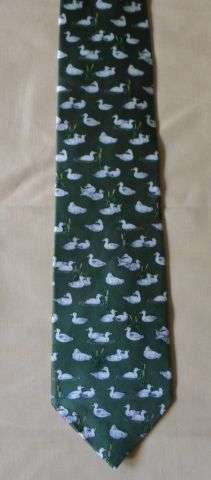 ATTRACTIVE ' DUCKS ' TIE
