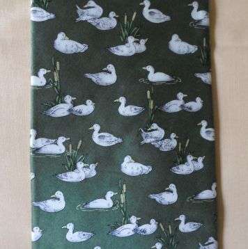 ATTRACTIVE ' DUCKS ' TIE