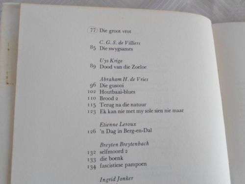 DIE AFRIKAANSE KORTVERHAALBOEK - ABRAHAM H DE VRIES