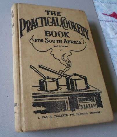 THE PRACTICAL COOKERY BOOK FOR SOUTH AFRICA - S VAN H TULLEKEN ( 22ND EDITION )
