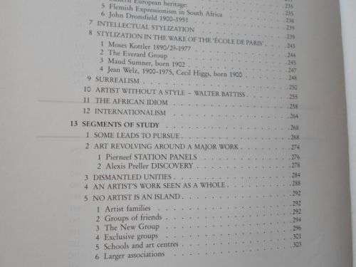 LOOKING AT SOUTH AFRICAN ART - FRIEDA HARMSEN ( FIRST INSIDE PAGE REMOVED )