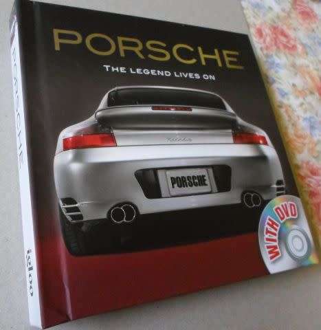 PORSCHE - THE LEGEND LIVES ON ( SPECIAL PRICE !)