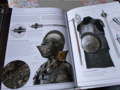 THE ILLUSTRATED HISTORY OF WEAPONS - SWORDS , SPEARS & MACES - DAVID SOUD (  weight 1 kg )