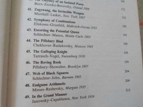 THE MOST INSTRUCTIVE GAMES OF CHESS EVER PLAYED - 62 MASTERPIECES OF CHESS STRATEGY - IRVING CHERNEV