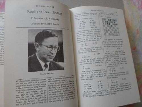 THE MOST INSTRUCTIVE GAMES OF CHESS EVER PLAYED - 62 MASTERPIECES OF CHESS STRATEGY - IRVING CHERNEV