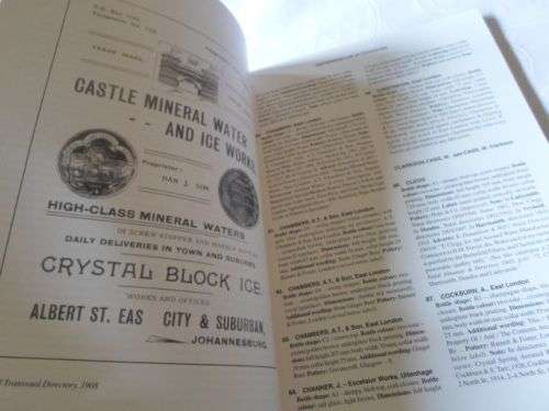 GINGER BEER BOTTLES - AN ILLUSTRATED GUIDE FOR SOUTH AFRICAN COLLECTORS - ETHLEEN LASTOVICA 0,60 kg