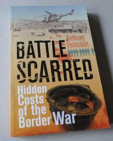 BATTLE SCARRED - HIDDEN COSTS OF THE BORDER WAR - ANTHONY FEINSTEIN ( weight 0,30 kg )