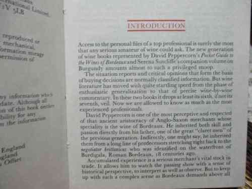 DAVID PEPPERCORN`S POCKET GUIDE TO - THE WINES OF BORDEAUX - MITCHELL BEAZLEY ( HUGH JOHNSON INTRO )