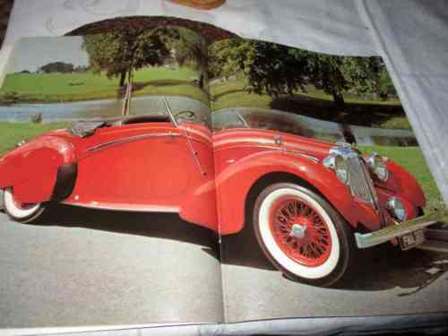 THOROUGHBRED & CLASSIC CARS MAGAZINE SEPT 1982 ( MORRIS MINOR, BMW 2000Ti, FORD CORTINA, MGB )