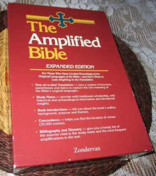 THE AMPLIFIED BIBLE - EXPANDED EDITION ( WITH IT`S BOX / HOLDER )