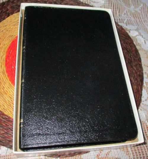 THE AMPLIFIED BIBLE - EXPANDED EDITION ( WITH IT`S BOX / HOLDER )