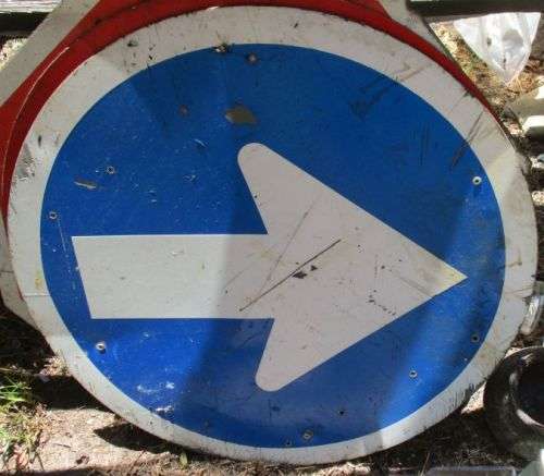 MAN CAVE VINTAGE ROAD SIGNS AT R350 EACH