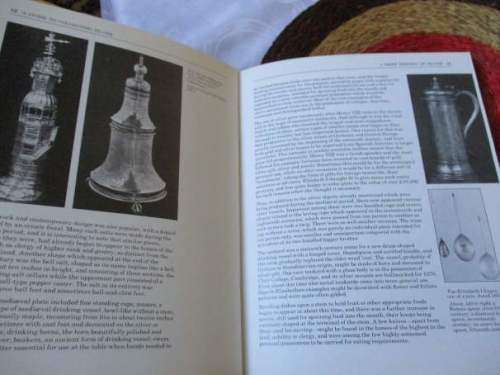 A GUIDE TO COLLECTING SILVER - ELIZABETH DE CASTRES
